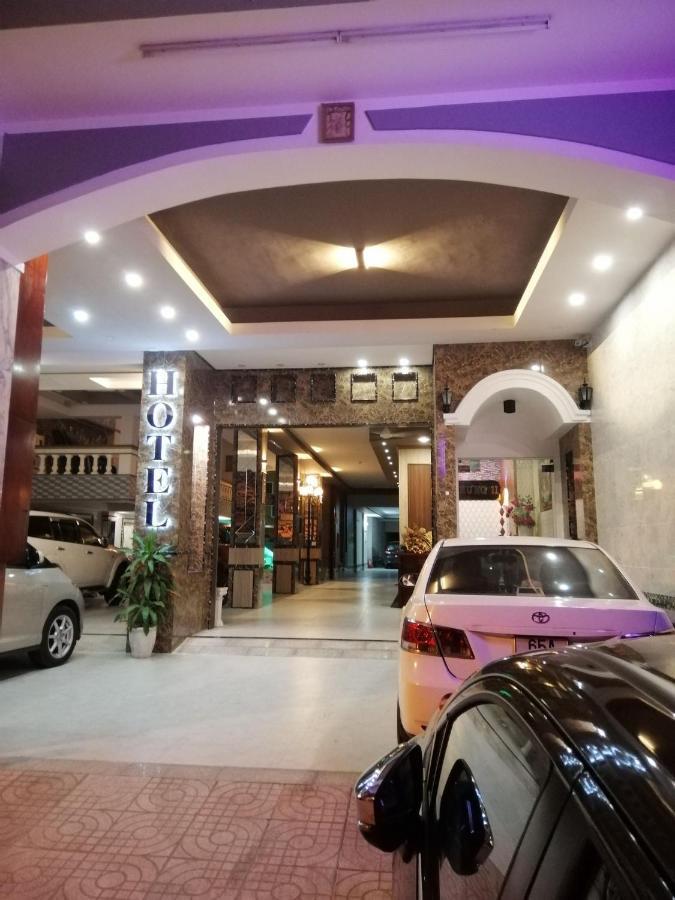 Khach San Kim Hung 2 Hotell Bac Lieu Exteriör bild