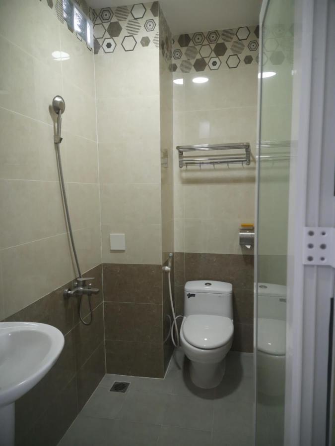 Khach San Kim Hung 2 Hotell Bac Lieu Exteriör bild