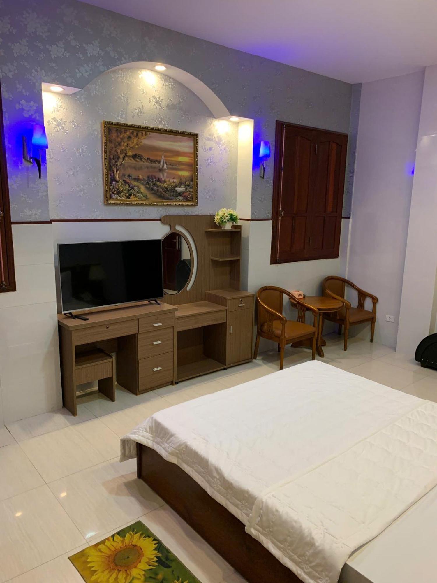 Khach San Kim Hung 2 Hotell Bac Lieu Exteriör bild